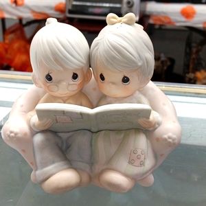 Precious Moments Figurines